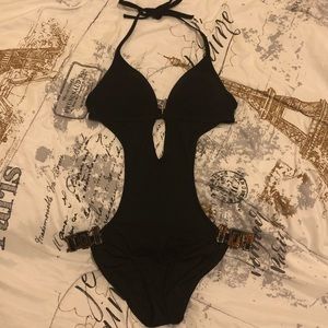 Victoria’s Secret Black Pushup Monokini XS